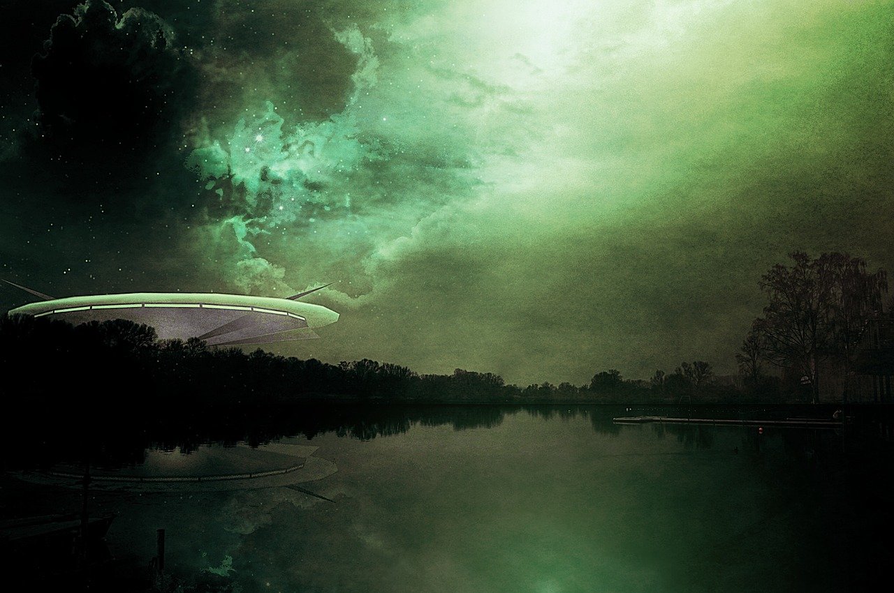外星人基地暴露(图1)