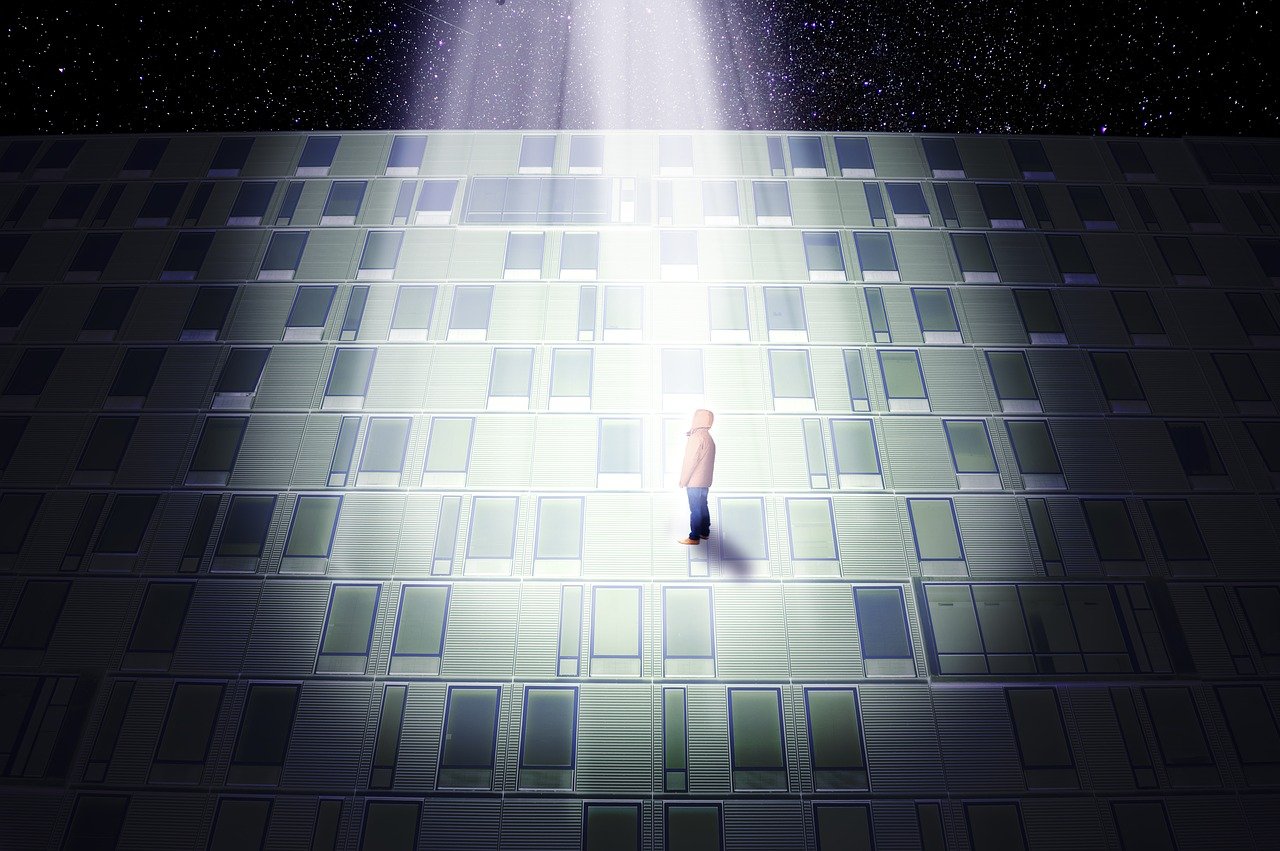世界世界外星人之谜(图1)