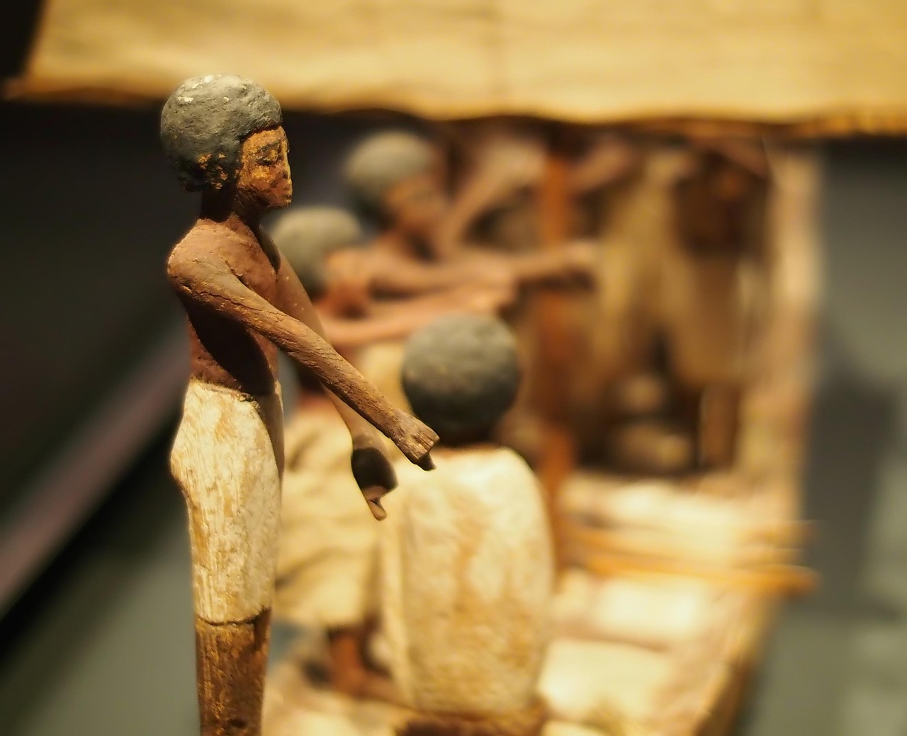 **古代人同房：探秘古代性文化的习俗、礼仪与社会影响**(图1)