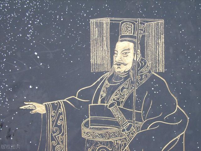 为什么秦始皇的龙袍是黑色的-中国古代帝王的龙袍是如何发展变化的 (为什么秦始皇的墓至今没有被打开)(图1)